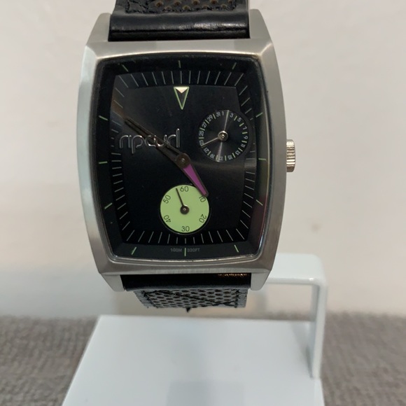 Rip Curl Watch - Picture 2 of 8